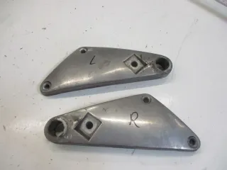 1. Kawasaki EN 500 EN500A Fußrastenbrücke Fußrastenhalter für Fußraste hinten - Bild 1