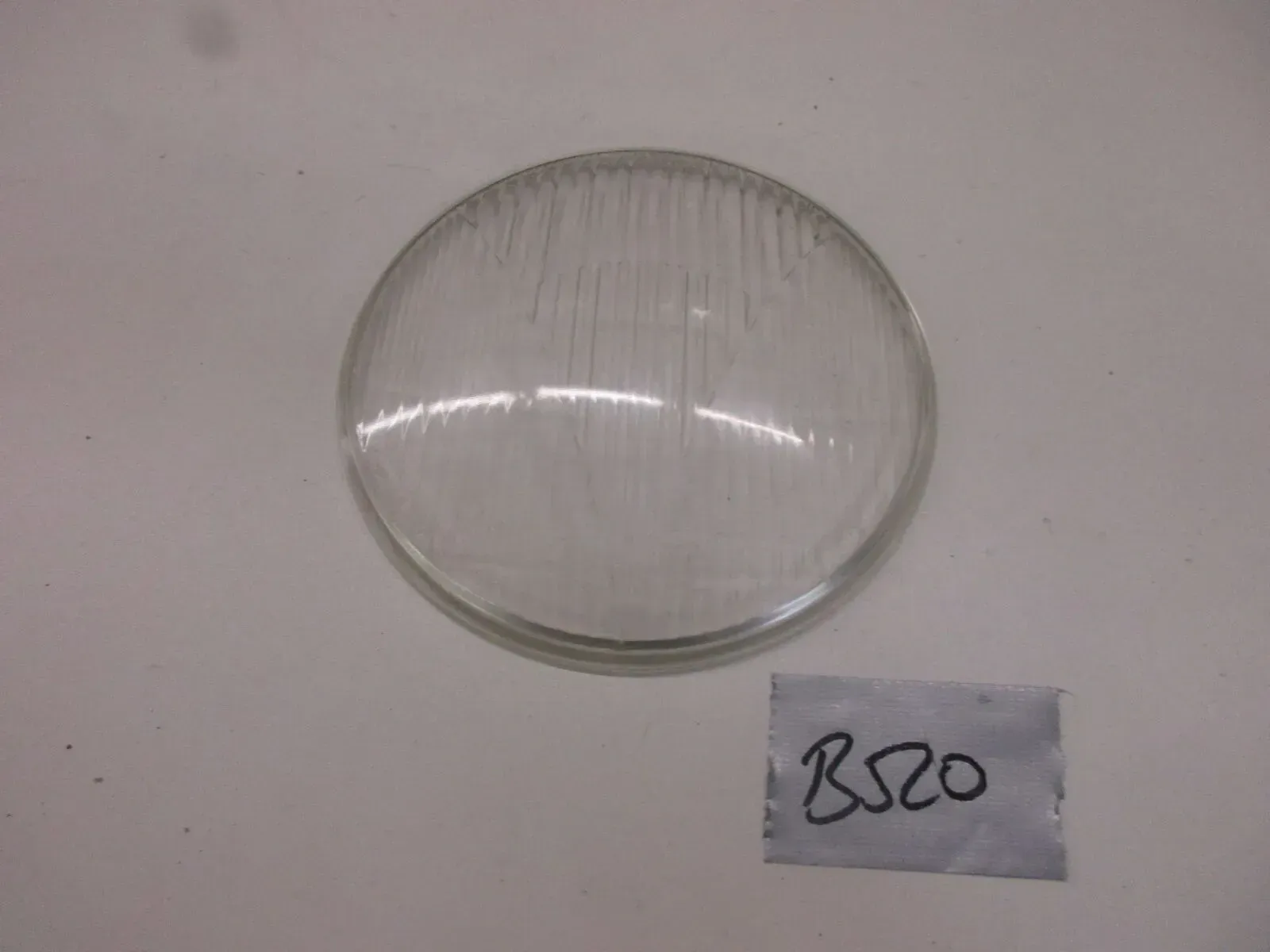 B520 Hella Scheinwerferglas Ersatzglas 9-76121 K1018 Oldtimer Opel Blitz Licht - Bild 1