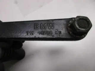 N89 BMW R65_75_90_100 Fahrerraste vorne links Fussrate 1454887 Halter - Bild 5
