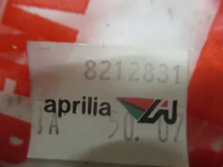 A2032 Aprilia Red Rose 50_AF1 Lenkerschalter rechts 8212831 - Bild 2
