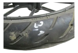 Suzuki GSX-S 125 WDLO Felge vorne 2,15x17 Zoll Vorderrad rim front - Bild 3