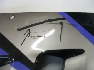 411. Suzuki GSX-R 1100 Verkleidung vorne rechts Seitenverkleidung 94431-40C0 - Bild 3