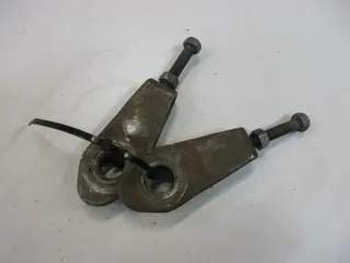 O. Suzuki GSX 250 E GS 25 X Kettenspanner rechts links Kette Antriebskette - Bild 1