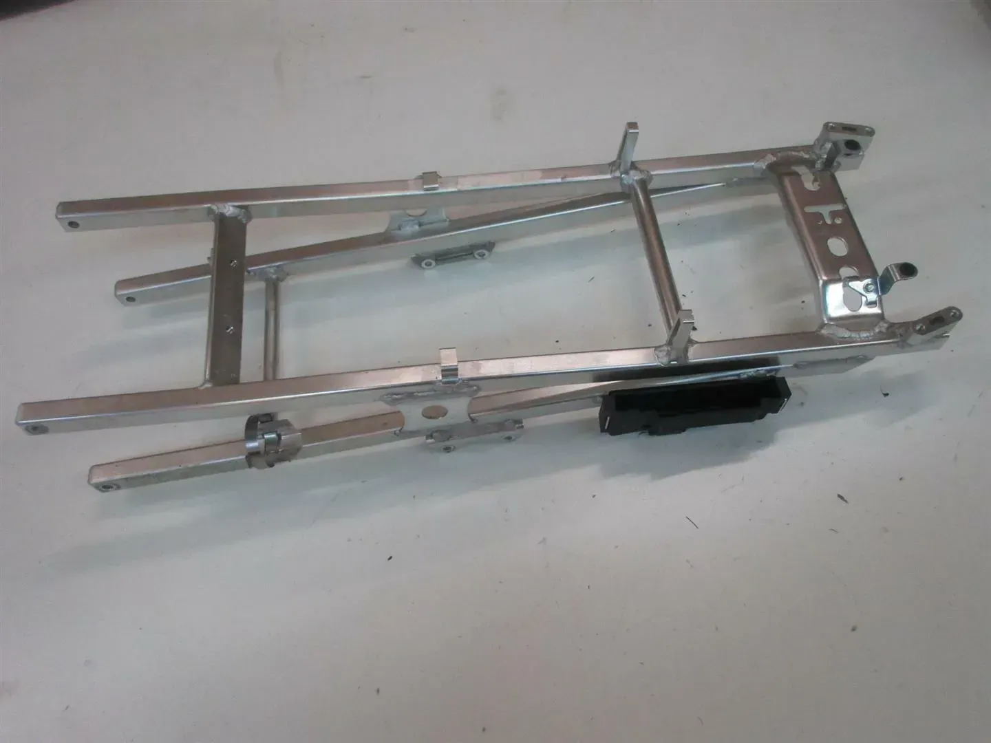 1. HONDA CBR 600 F PC35 SPORT HECKRAHMEN HILFSRAHMEN SITZBANK RAHMEN FRAME * - Bild 1