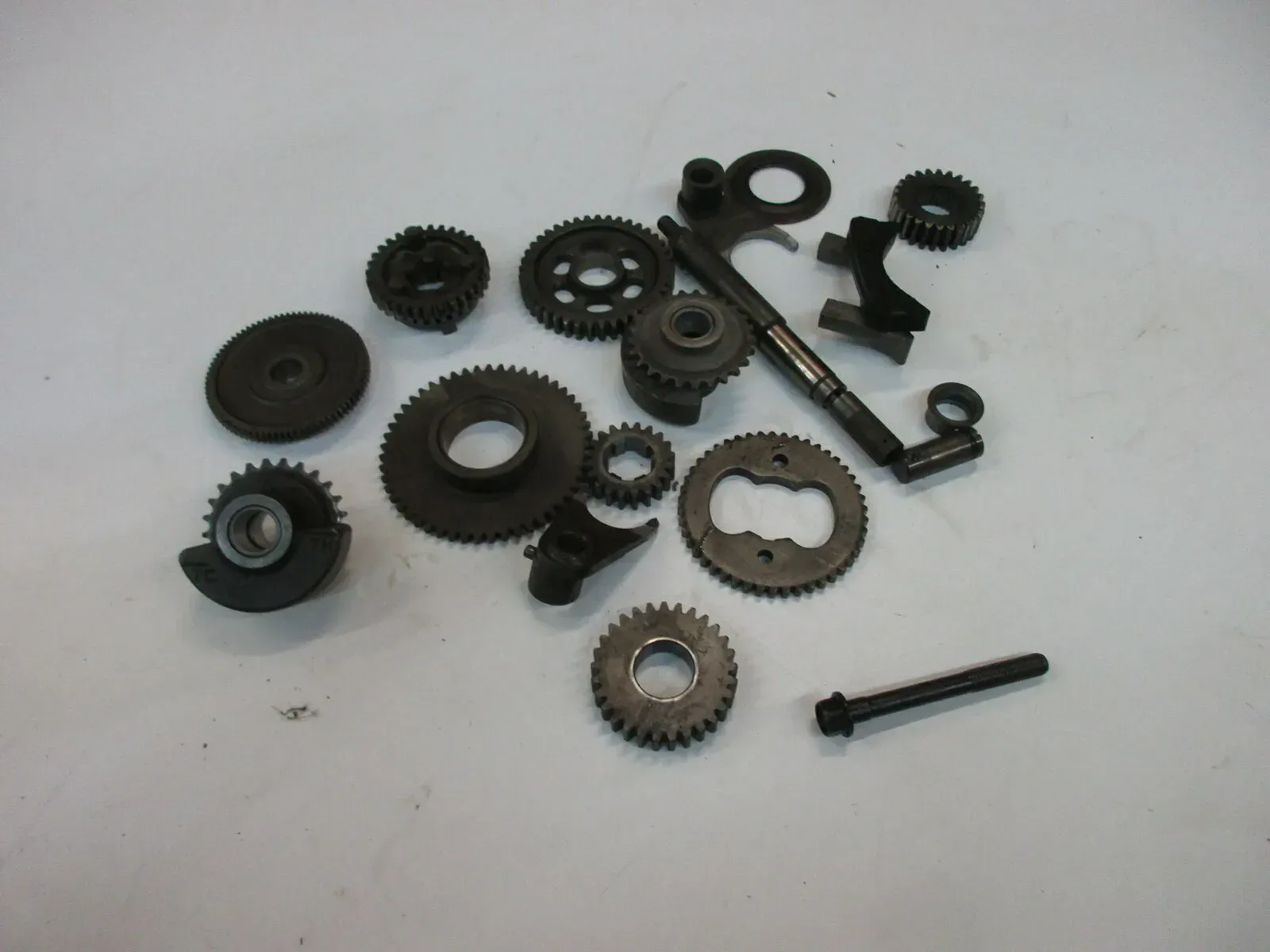 O3. Honda CB 400 N_T Getriebeteile Kleinteile Konvolut Motorenteile Ritzel - Bild 1