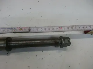 O. Honda CB 650 RC 03 Steckachse hinten Achse Hinterrad Axle Felge Wheel - Bild 2