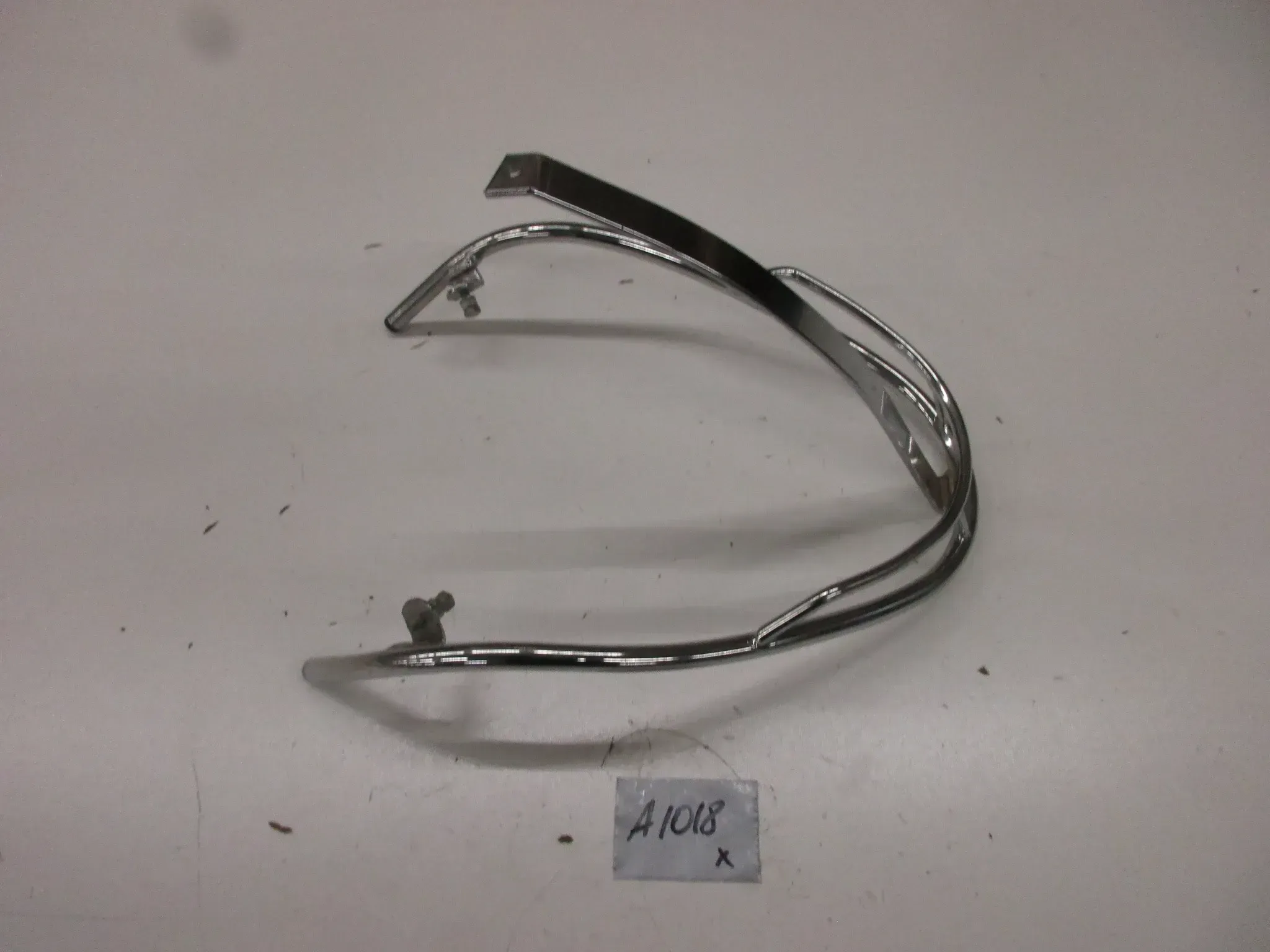 A1018 Yamaha Kawasaki Suzuki Schutzbügel Fender Sturzbügel vorne Halter Kotflügel - Bild 1