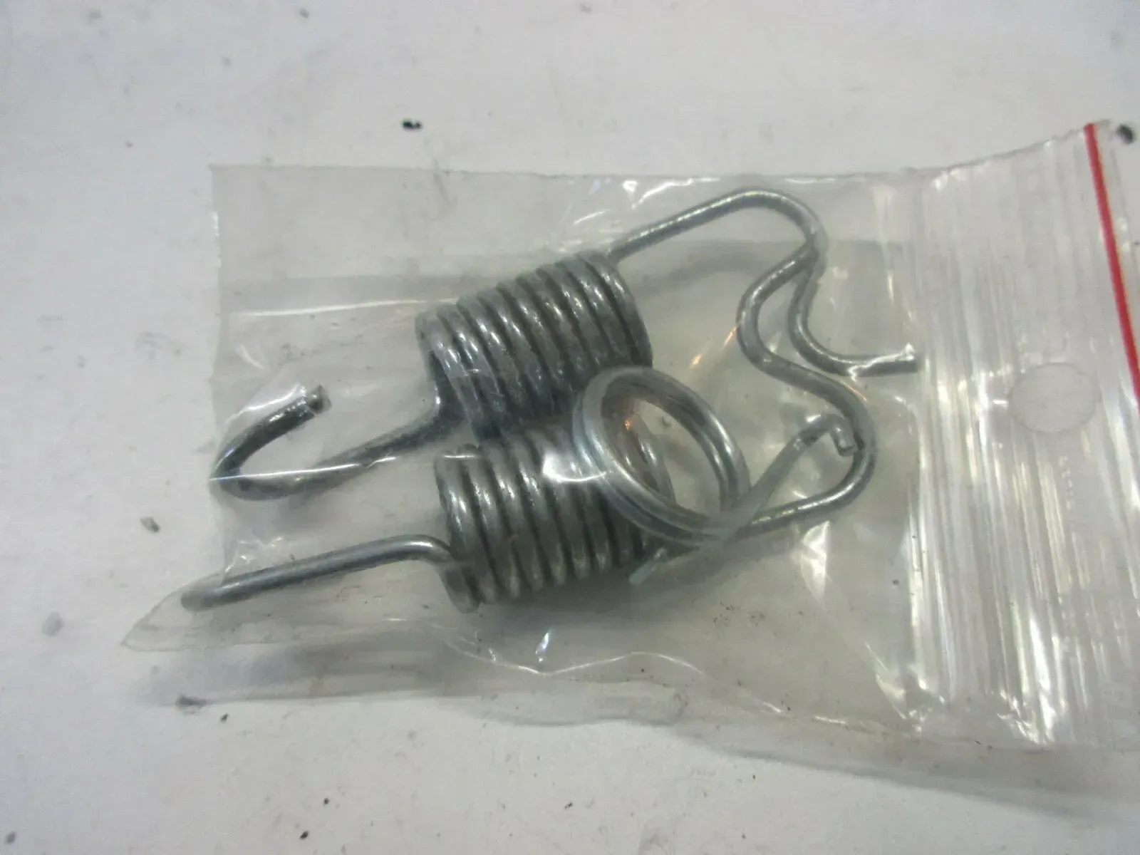 O1. Kawasaki GPZ 600 R ZX600A Feder Federnsatz Pedalfeder spring - Bild 1