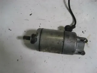 3. SUZUKI GSX 600 F GN72B ANLASSER STARTER ELEKTROMOTOR STARTERMOTOR - Bild 3