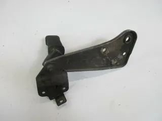 Suzuki GS 550 T Fußrastenhalter mit Fußraste hinten rechts Fußrastenbrücke - Bild 3