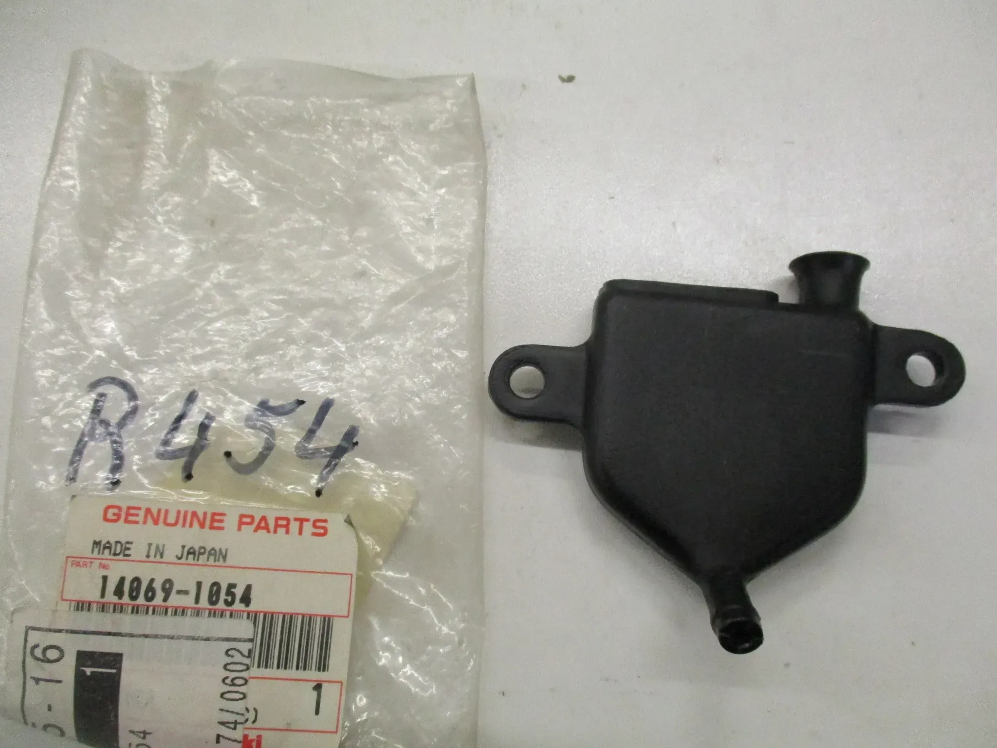 R454 Kawasaki ZX-10_ZXR_GPX 750-ZZ-R 1100 Behälter 14069-1054 - Bild 1