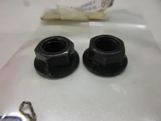 E1489 Suzuki LT-Z 250 RM 80 Mutter Nut 08316-1008B Zylinderkopf Motor Schraube - Bild 2