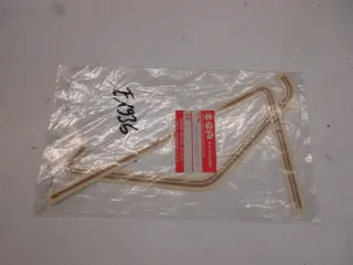 E1936. Suzuki GS 750 L Aufkleber 68130-45210-764 Dekor Verkleidung Emblem Logo Streifen - Bild 2