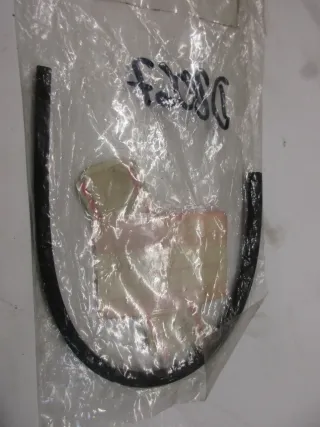 E2067. Suzuki GSX 600_750 F Kantenschutz Profil 94635-19C00 Verkleidung Gummi - Bild 3