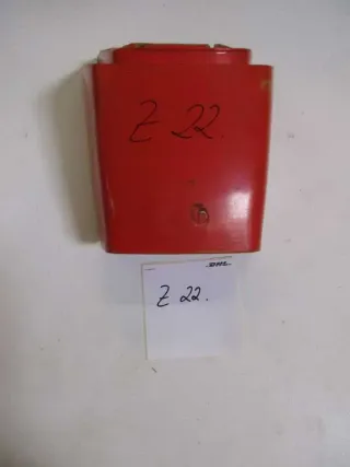 Z22. SUZUKI GS 400 E Bj 80 VERKLEIDUNG HINTEN SITZ HECK BÜRZEL ORIGINALLACK - Bild 1