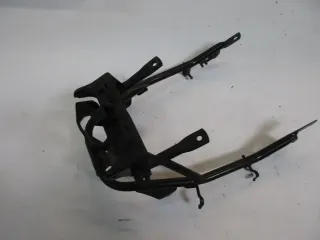 SUZUKI GSX 750 F HECKRAHMEN RAHMEN HECK HILFSRAHMEN SITZBANKHALTER  1 - Bild 2