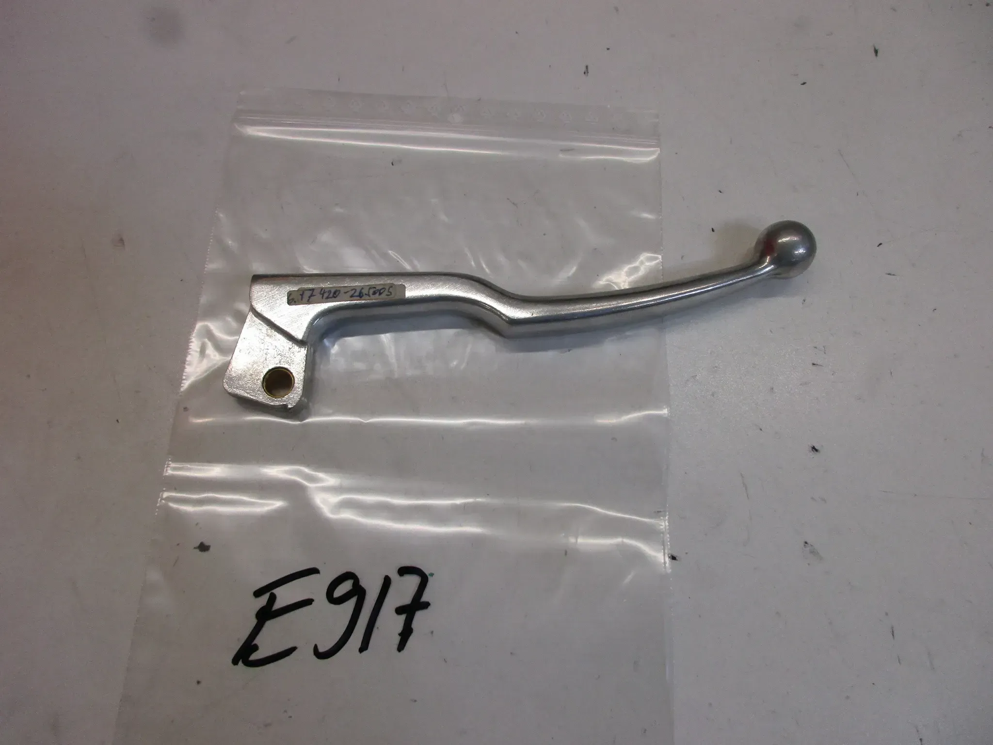 E917. Suzuki Yamaha Kawasaki Bremshebel Hebel Lenker Bremse brake - Bild 1