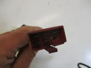 2. Honda CB 750 K RC01 KZ Sicherungskasten Sicherungsbox Sicherungen fuse-Box - Bild 3