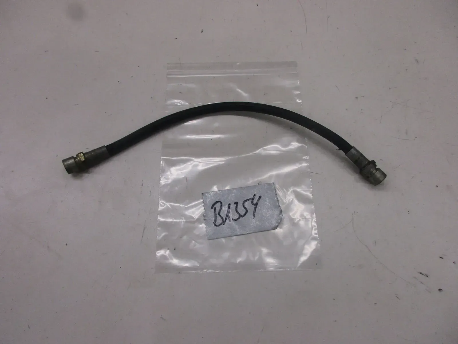 Bremsleitung vorne B1354 Ferrari 348 F355 Bremse 83.5201-0330.3 Bremsschlauch - Bild 1