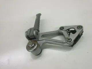 2. Kawasaki GPX 600 R ZX600A Fußraste hinten rechts Soziusraste Fussrastenhalter - Bild 3