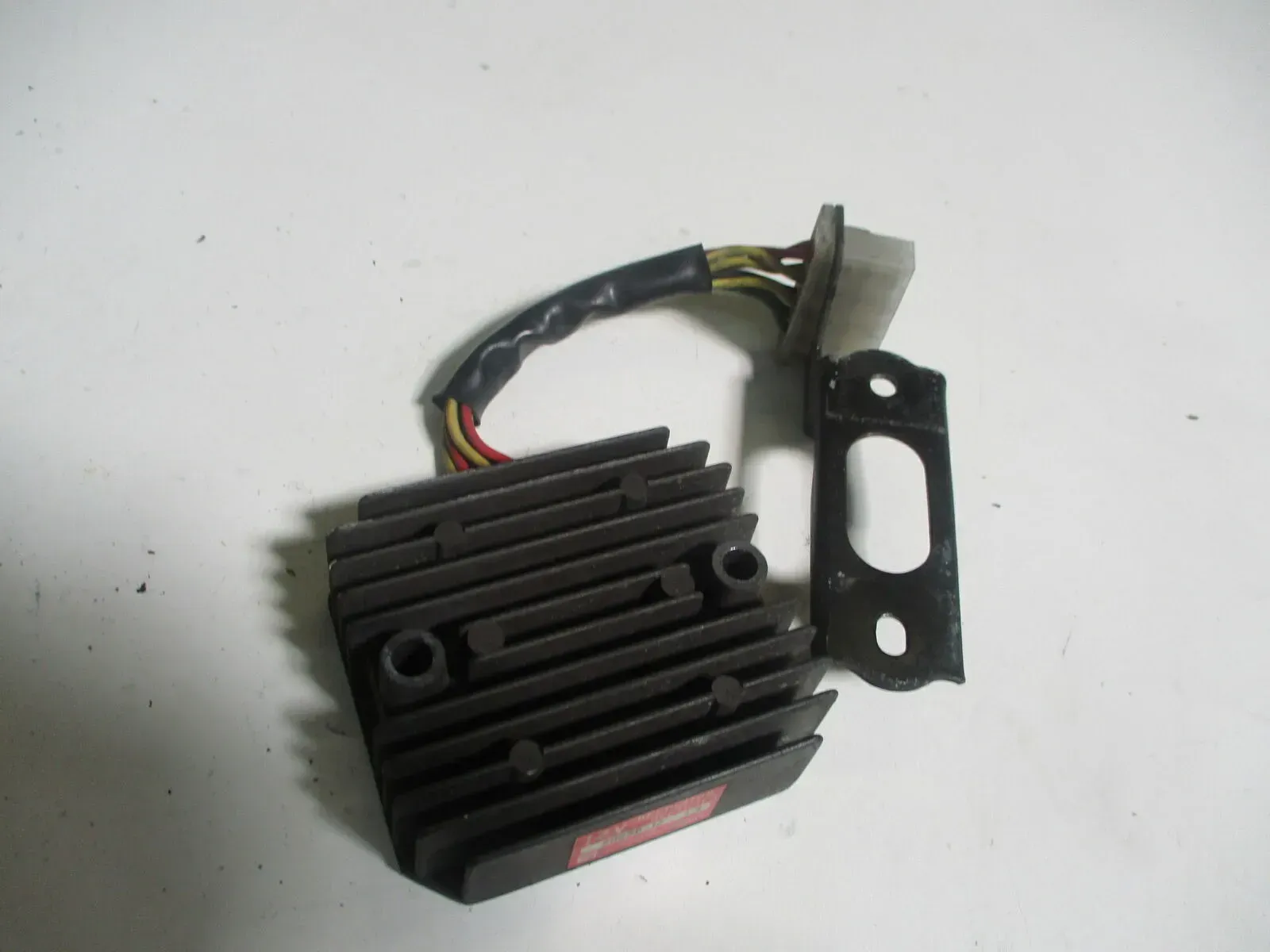 2. Honda GL 1100 SC02 Goldwing Spannungsregler SH238-12 Lichtmaschine Laderegler - Bild 1