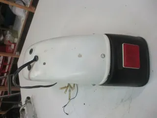 Cagiva Aletta Electra 125 Verkleidung Fender Schutzblech hinten Kotflügel Rückli - Bild 3