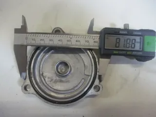 1. Suzuki DR 650 R_RU SP 41 B Dakar Motordeckel rechts Ölfilterdeckel Ölfilter - Bild 3