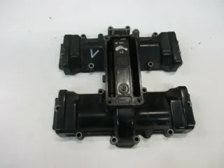 O1. Suzuki GSX 400 E GK 53 C Ventildeckel (1) oben Motor Motordeckel Zylinderkop - Bild 2
