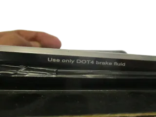 A1773 Kawasaki Z 1000 SX Bremsflüssigkeitsdeckel Rizoma TP036B - Bild 3