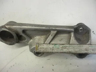 1. Yamaha YZF 750 R 4HN SP Bremssattelhalter hinten rechts für Bremssattel - Bild 2