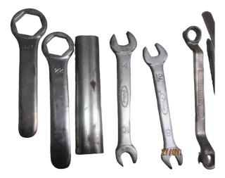 3. Honda CBR 600 F PC35 99-02 Bordwerkzeug Werkzeug Spezialschlüssel - Bild 3