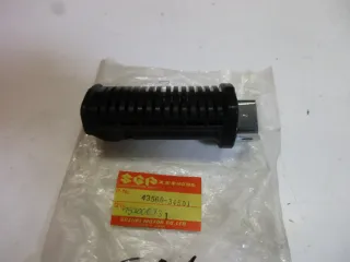 E521. Suzuki GR 650 Tempter Fußraste Vorne links 43560-34501 Fussraste Fahrerraste - Bild 2