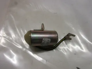 E444. Suzuki GT 550 Kondensator  Elektrik 32343-34020 rechts condenser - Bild 4