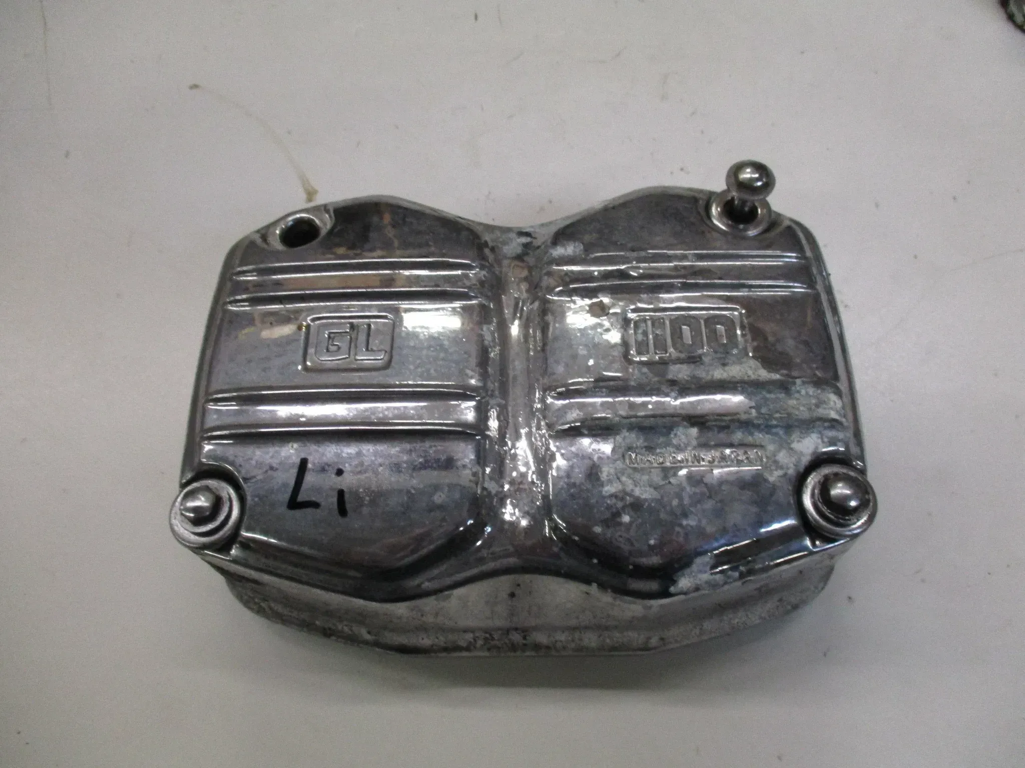 3. Honda GL 1100 SC02 Goldwing Ventildeckel links Motordeckel vorne unten cover - Bild 1