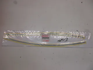 E1684. Suzuki VL 800 Aufkleber Dekor 68150-43H00-ASH Verkleidung Streifen Fender Logo - Bild 3
