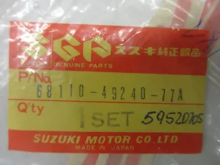 E1697. Suzuki GSX 1100 EX Aufkleber Dekor 68110-49240-77A Verkleidung Tank Streifen - Bild 5