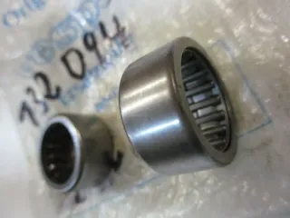 PIAGGIO VESPA PX, PK, XL BREMSANKERPLATTE NADELLAGER 24x18 x12 mm ET 132094 - Bild 2