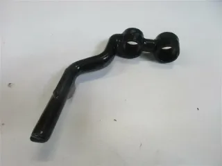 Suzuki GS 750 D GS 750 E Fußrastenhalter hinten links Fußrastenbrücke Halter - Bild 1