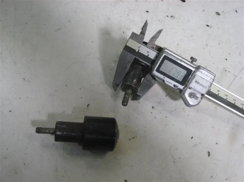 1. CAGIVA 600 W16 2G LENKERGEWICHT VIBRATIONSDÄMPFER LINKS RECHTS LENKER - Bild 1