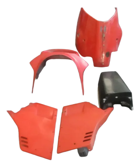 Background image for Suzuki GSX-R 750 GR 75 A Knicker Verkleidung vorne hinten links rechts GFK