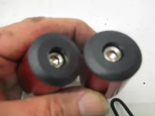 1. Yamaha TDR 125 5AN Bj97 Lenkergewichte Vibrationsdämpfer M6 - Bild 2