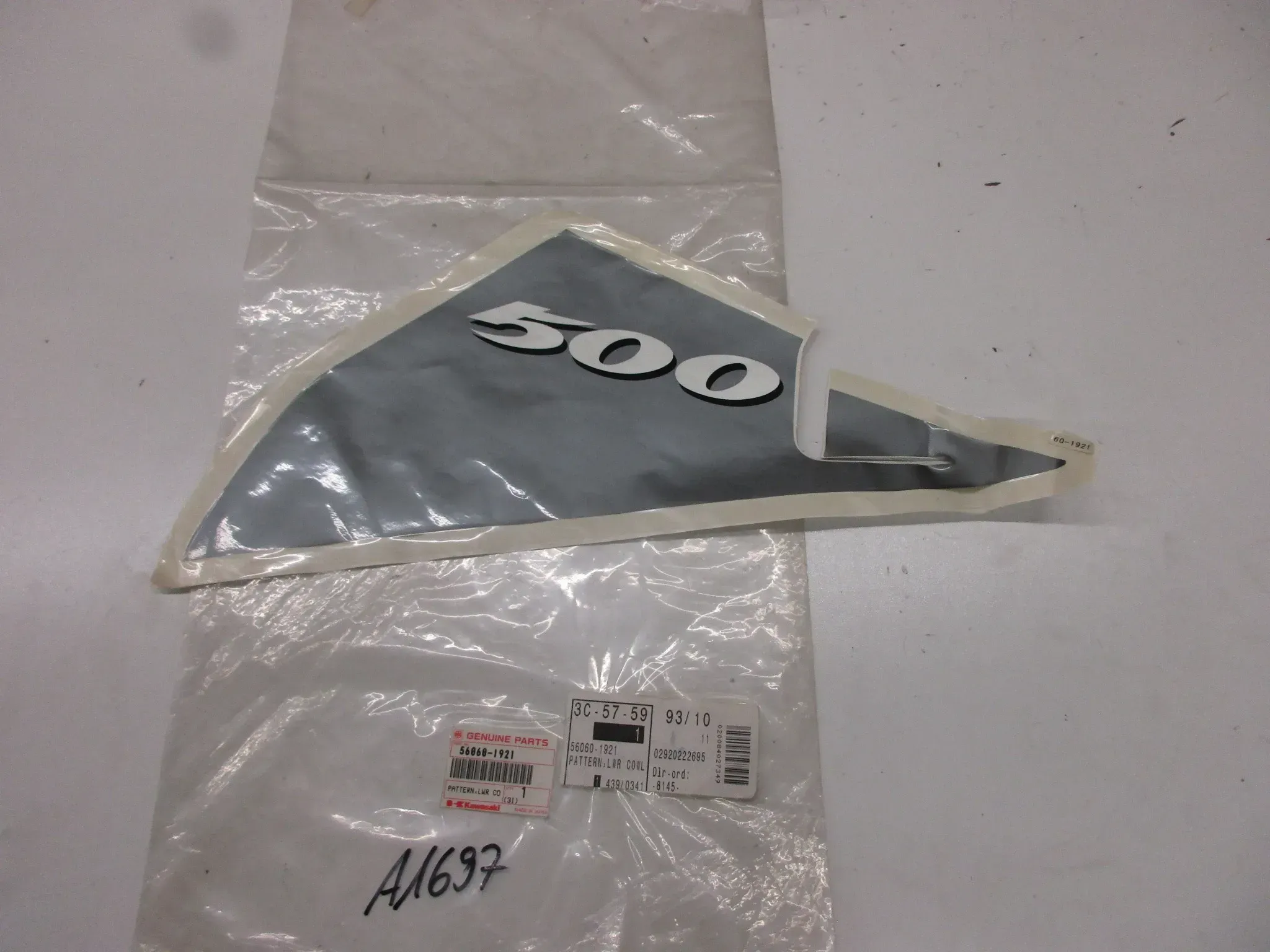 A1697 Kawasaki ZZR 550 ZX500 Aufkleber Verkleidung Emblem 56060-1921 Dekor - Bild 1