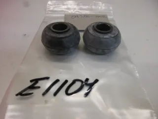 E1104. Suzuki CS 80 C Roadie Gummidämpfer Vibrationsdämpfer 09320-10032 Rahmen - Bild 4