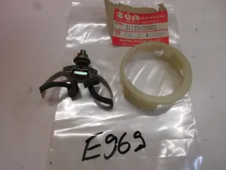 E969. Suzuki GS GSX Kohlenbüsten Anlasser 31130-05A00 Kohlen Motor brusher - Bild 2