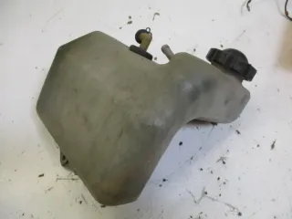 3. Honda GL 1100 SC02 Goldwing Kühlwasserbehälter Kühlwasserausgleichsbehälter - Bild 4