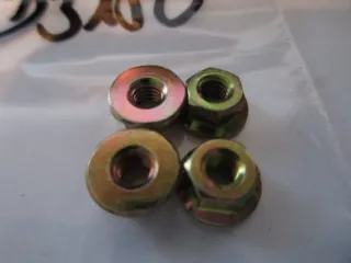 D3150 Yamaha XVZ 1200 Schraube 95701-04500 Nut Muttern Verkleidung - Bild 3