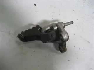 CAGIVA 500 T4R 350 FUßRASTE VORNE LINKS MIT FUßRASTENHALTER - Bild 2