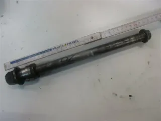 3. Honda VF 1000 F_F2 FII Steckachse hinten Achse Hinterrad Axle Wheel Felge - Bild 1