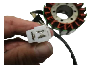 3. Honda CBR 600 F PC35 99-02 Lichtmaschine Stator Wicklung - Bild 5
