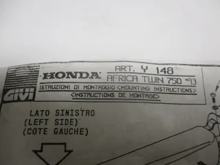 A1063 Honda XRV 750 Africa Twin Topcaseträger Givi Y 148 Kofferträger - Bild 2